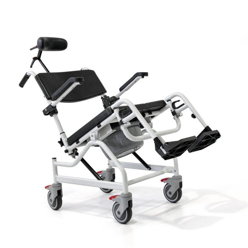 karekla-alouminiou-trochilati-adiavrochi-me-wc-1